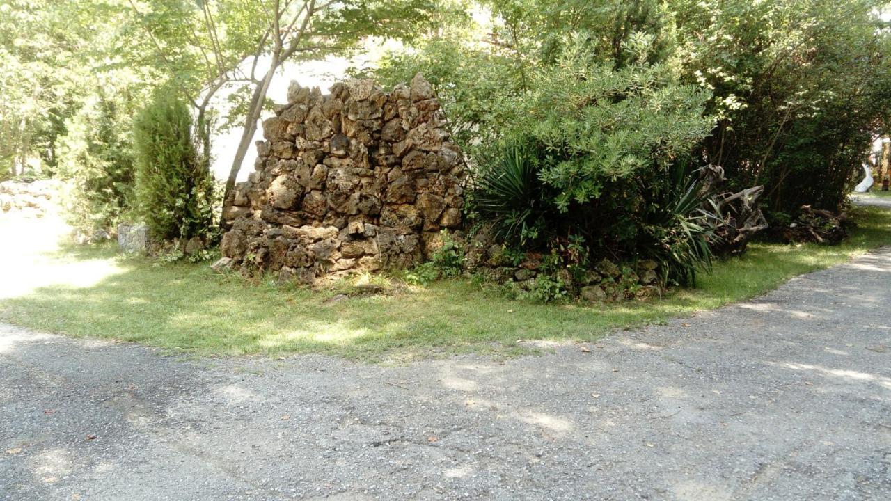 Отель Camping Elizabeth Kalyvia Varikou Экстерьер фото